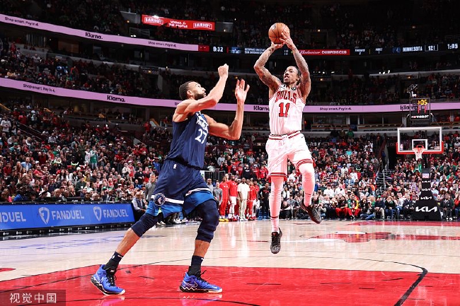 拉文爆砍四十一分,公牛加时险胜老鹰显韧性