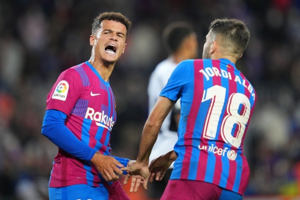 巴斯蒂亚主场气势如虹,球迷助威催生奇迹